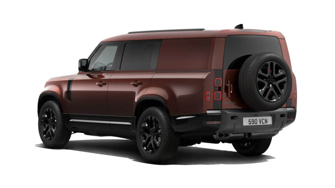 Land Rover Defender 3.0 D350 Outbound 130 5dr Auto Diesel Estate - Image 3